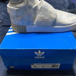 Adidas , Nike, puma etc