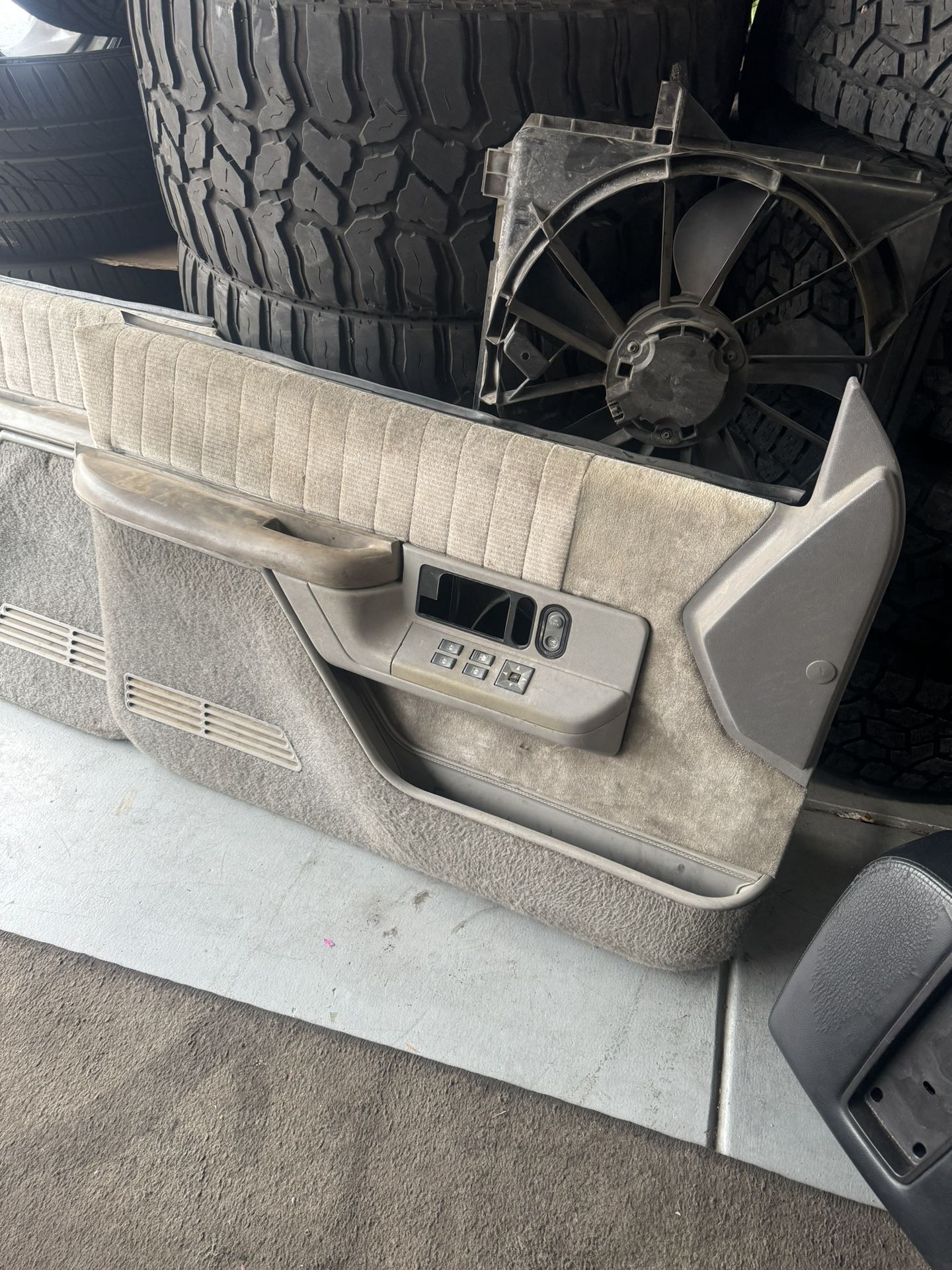 89-94 Obs Door Panels 