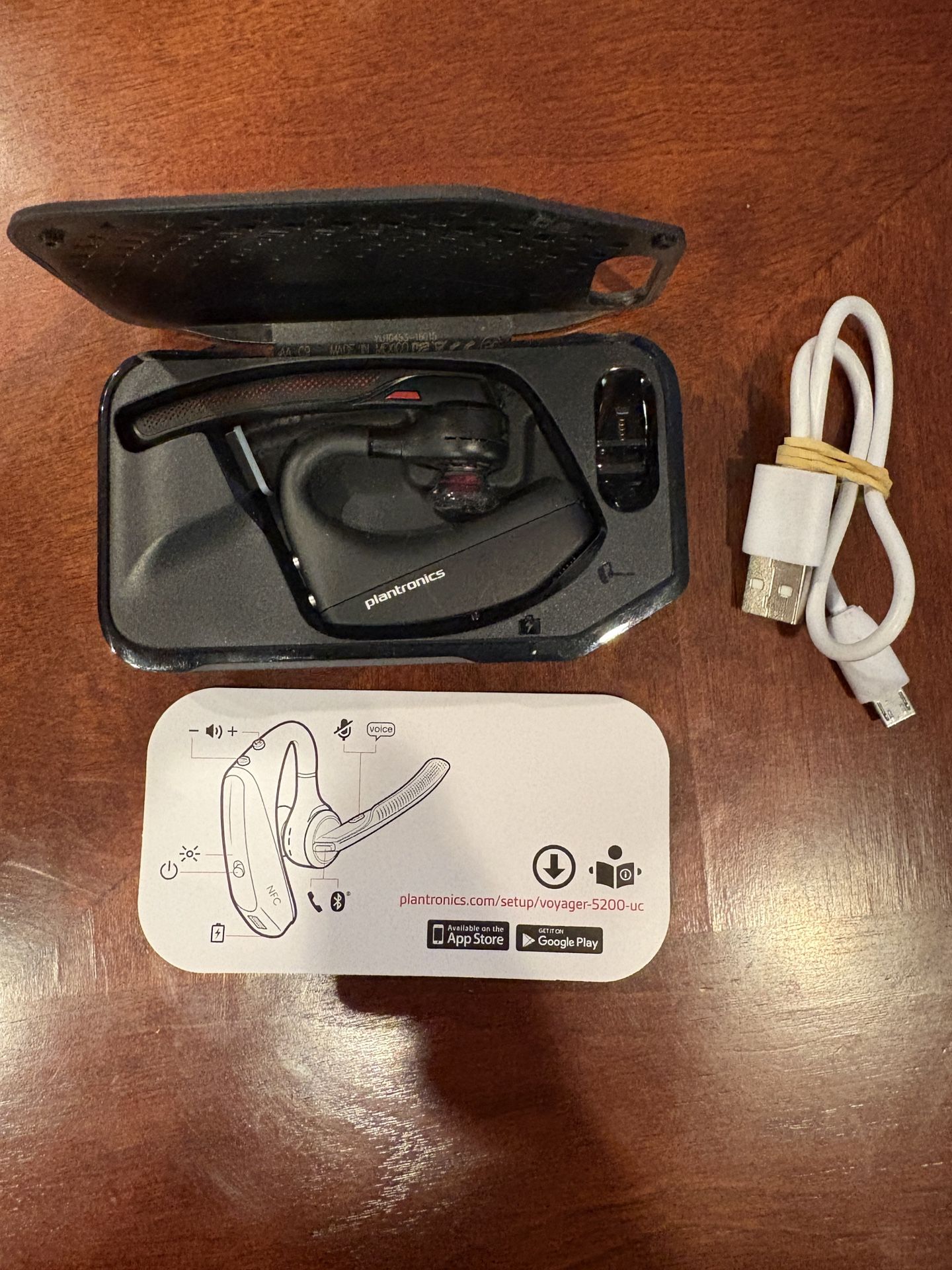 Plantronics Voyager 5200 UC Bluetooth Headset