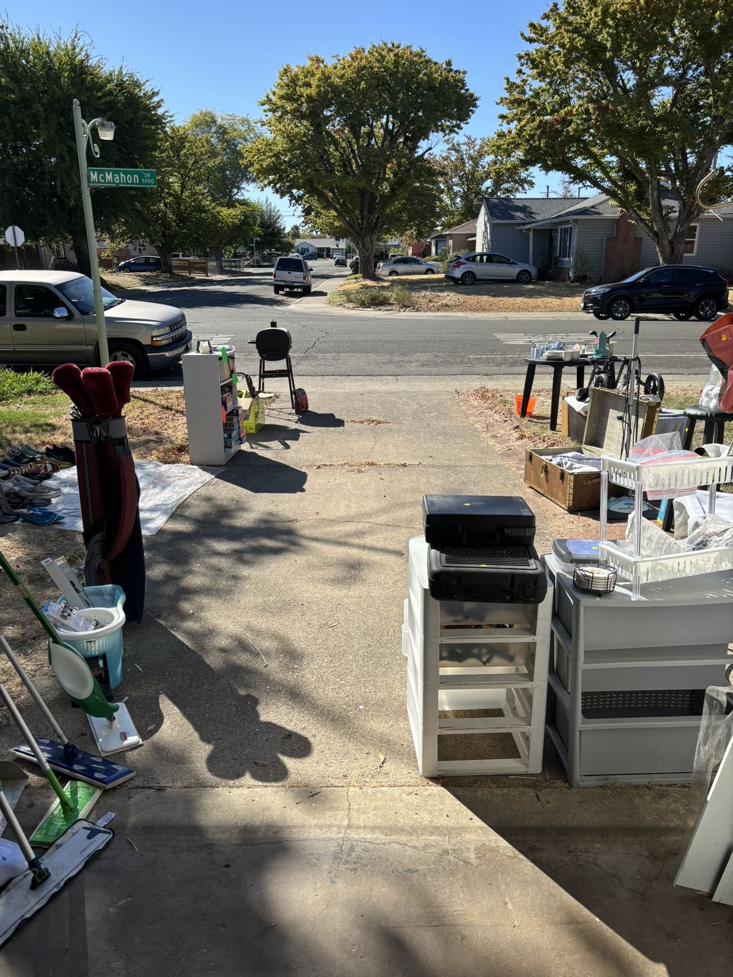 Yard Sale 