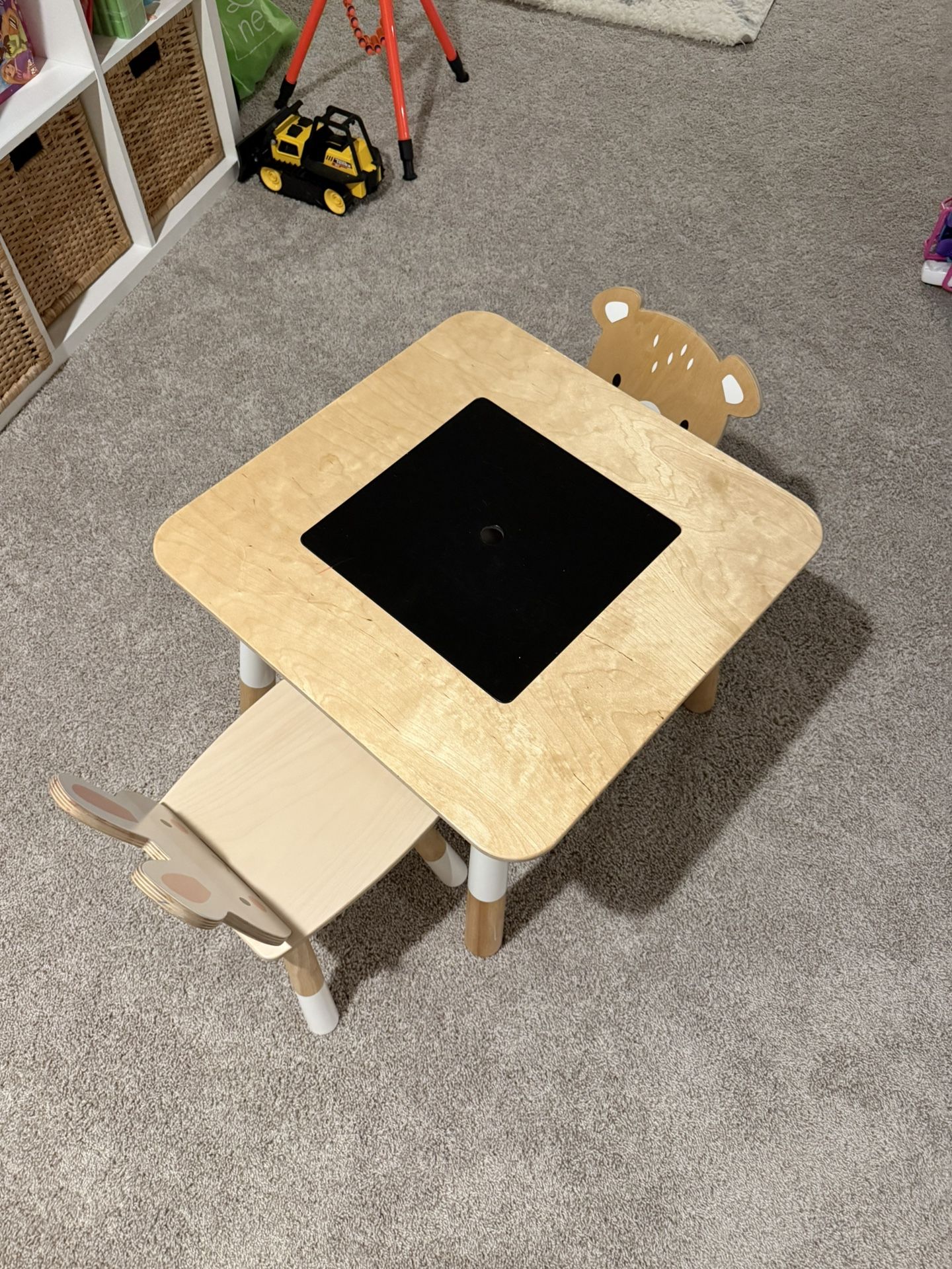 Kids Play Table (Tender Leaf Toys)