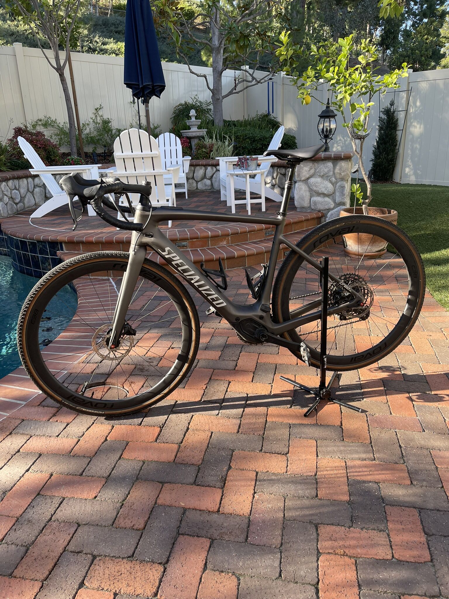2022 Specialized Turbo Crew SL Expert Carbon EVO Gravel/Road