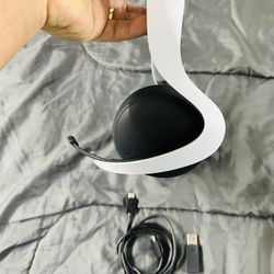 PlayStation Pulse Elite Wireless Headset ( Used Very New )