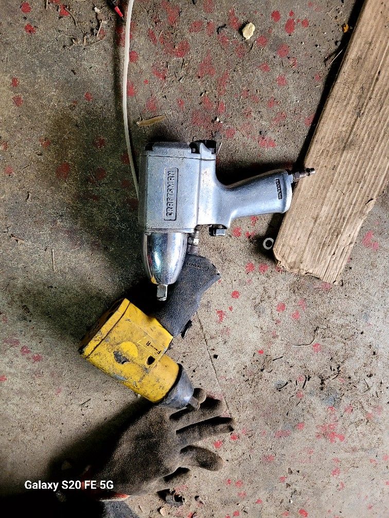 Skil Saws And Pheumatic Impacts 10 Each