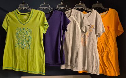 Lot of 5 Women's Shirts, Large
