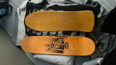Frankie hill signed deck with Zumies 100k bored
