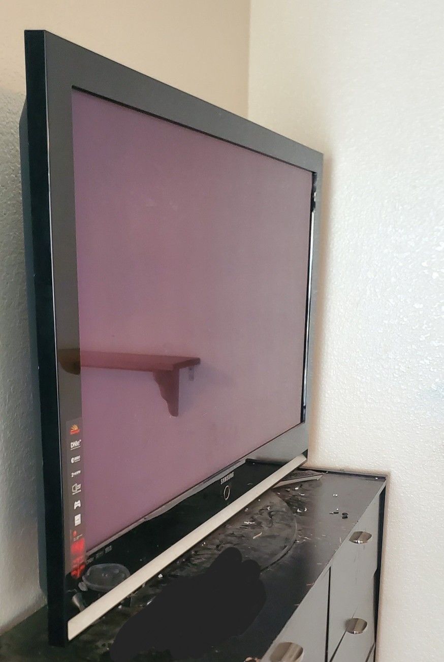 Samsung 50" Flat Screen