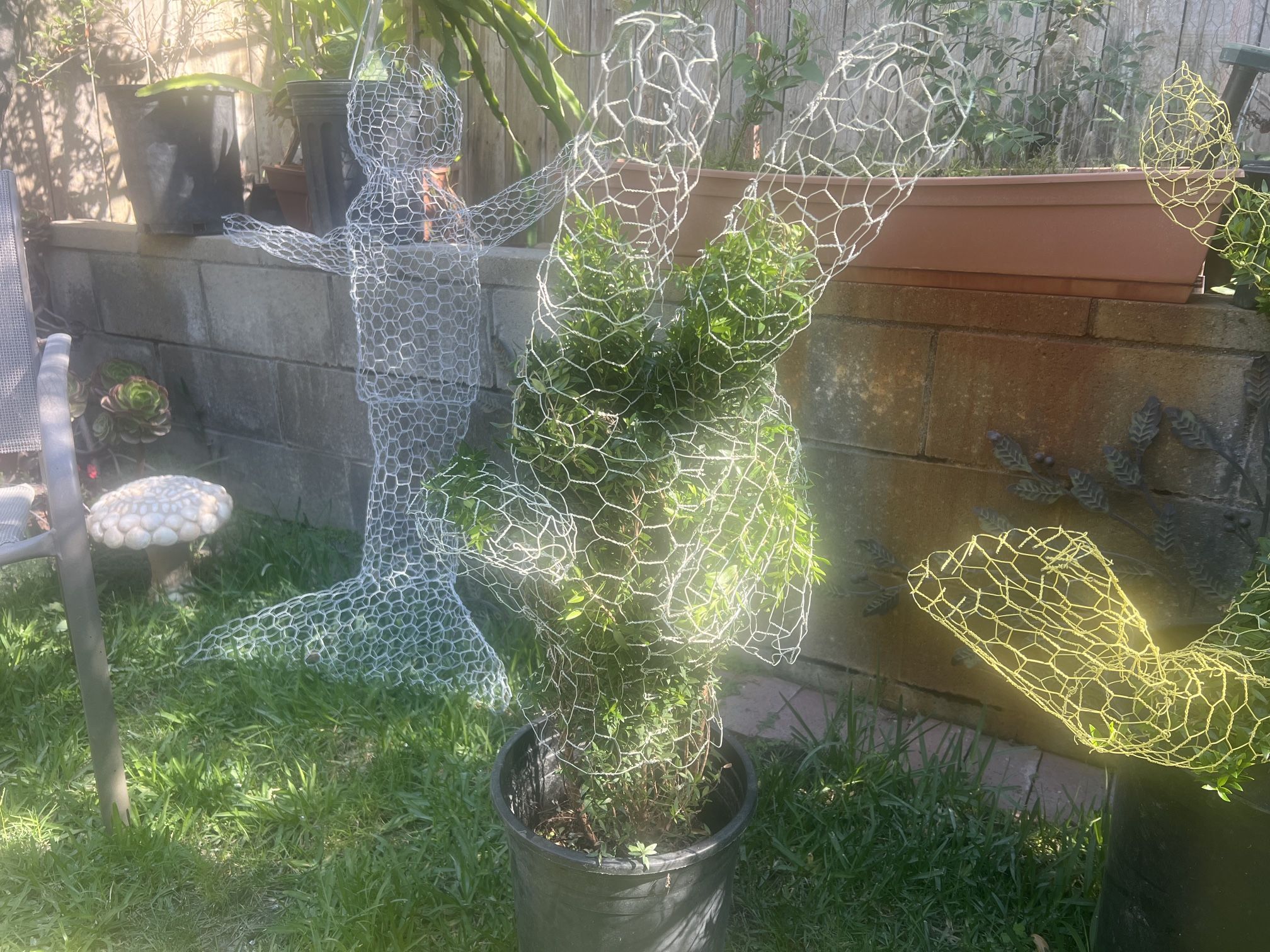 “Peace” Topiary 