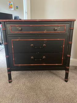 Vintage Thomasville Faux Bamboo 3-Drawer Bachelor Chest