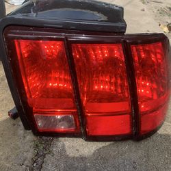 99-04 Mustang taillight