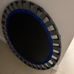 Portable Fitness Rebounder / Trampoline