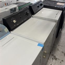 White Westinghouse Washer And Dryer Set 