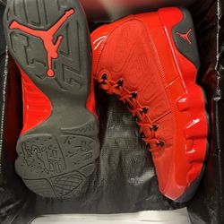 Jordan 9 Red Chile Size 9 New