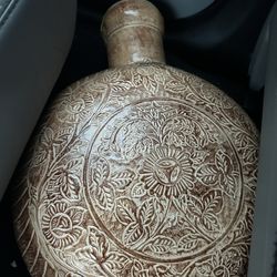 Detailed Flower Vase 