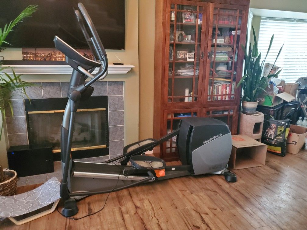 Elliptical NordicTrack 990 PRO