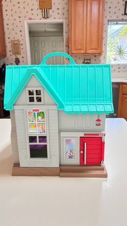 Fisher Price Little People Big Helpers play house