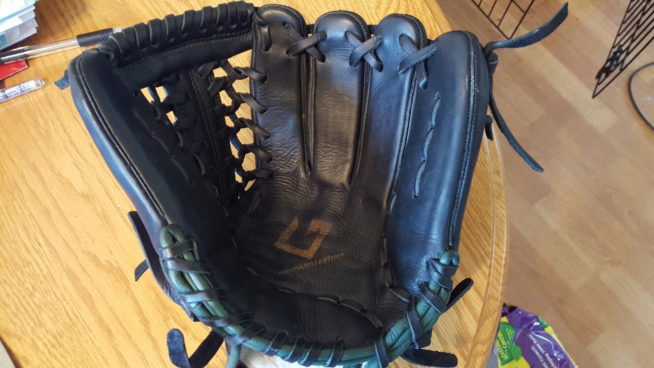 12" Custom baseball glove by Rolin' / Gametime Gloves