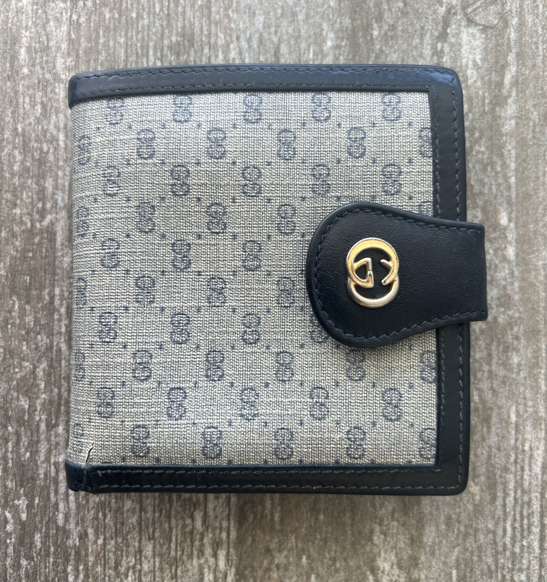 Gucci Vintage Wallet