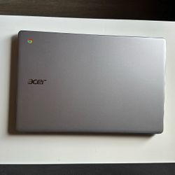 NEW Acer Chromebook w/case And Charger