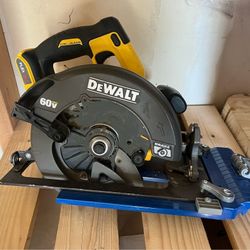 DeWalt 60V circular Saw