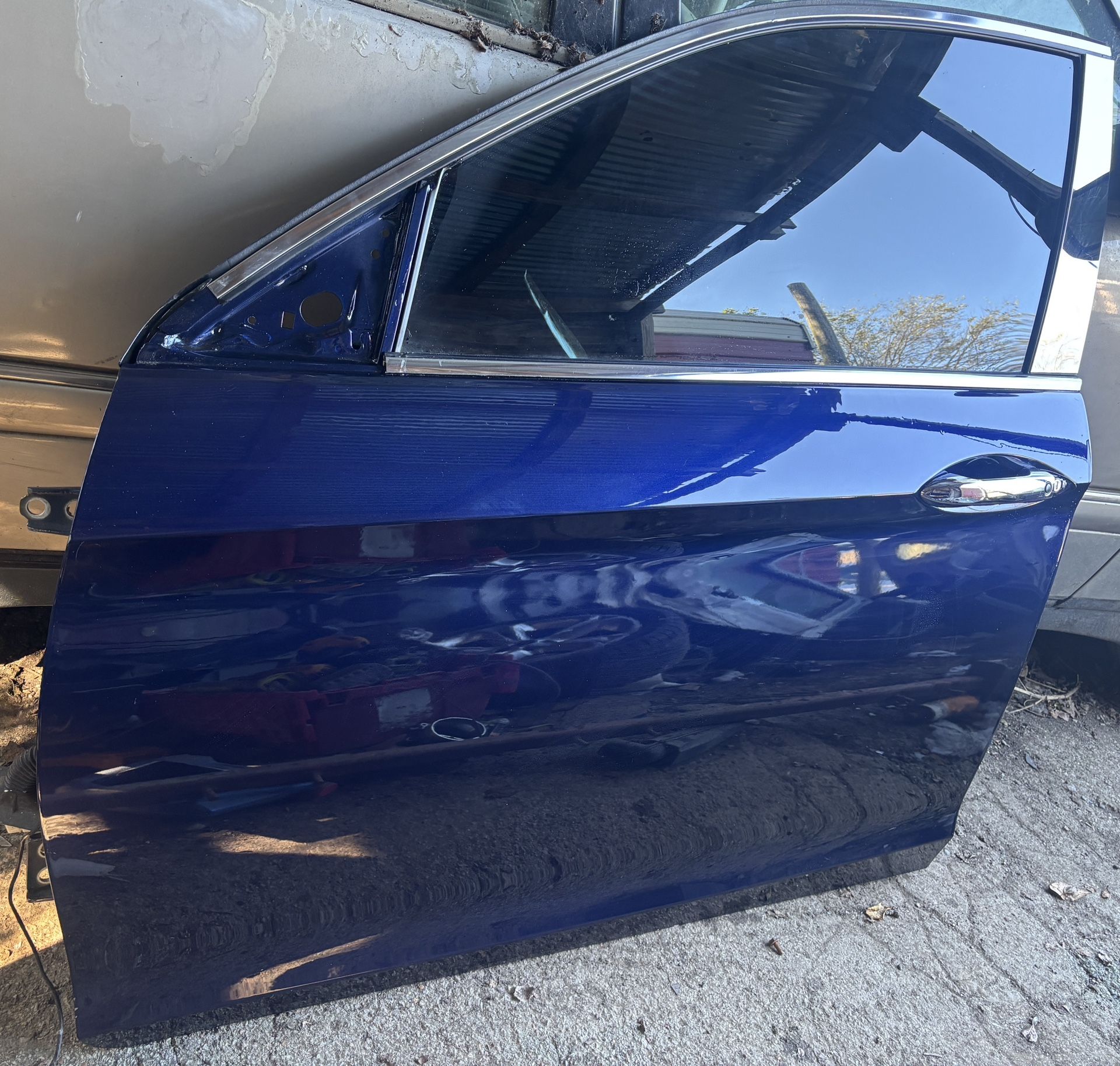 2013-2017 Honda Accord Sedan driver's door