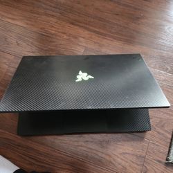 Like-New Razer Blade 17 RTX 3080 TI I9 12900h 32GB RAM 
