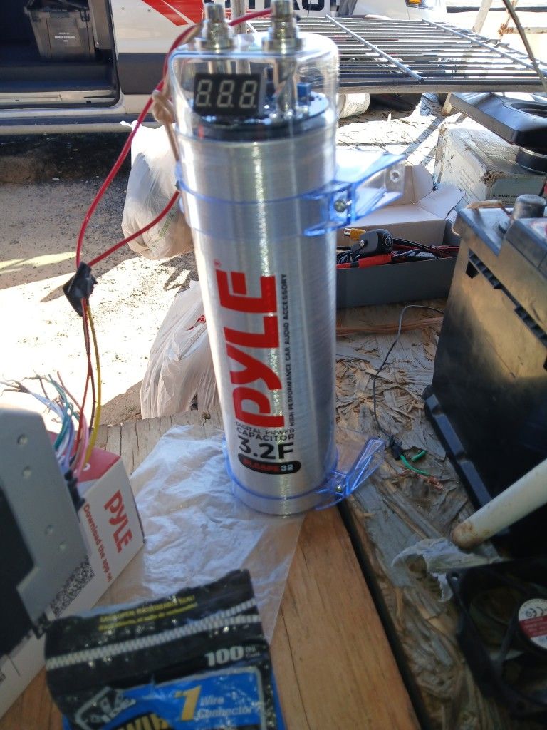 Capacitor