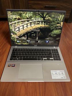 Asus Vivobook 16” Ryzen 7 Ai 350