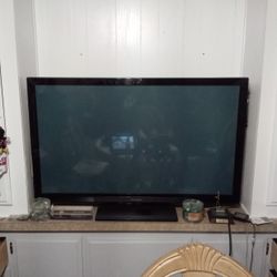 Samsung 60" Flat Smart TV