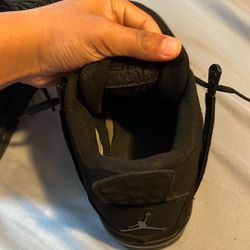 Jordan Fours black cats size 10 for 300 or I can trade
