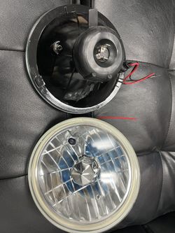 7 Inch Round Sealed Beam Headlights 