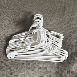 20 Kids Size Hangers