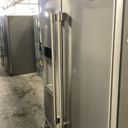 French Door Refrigerator 