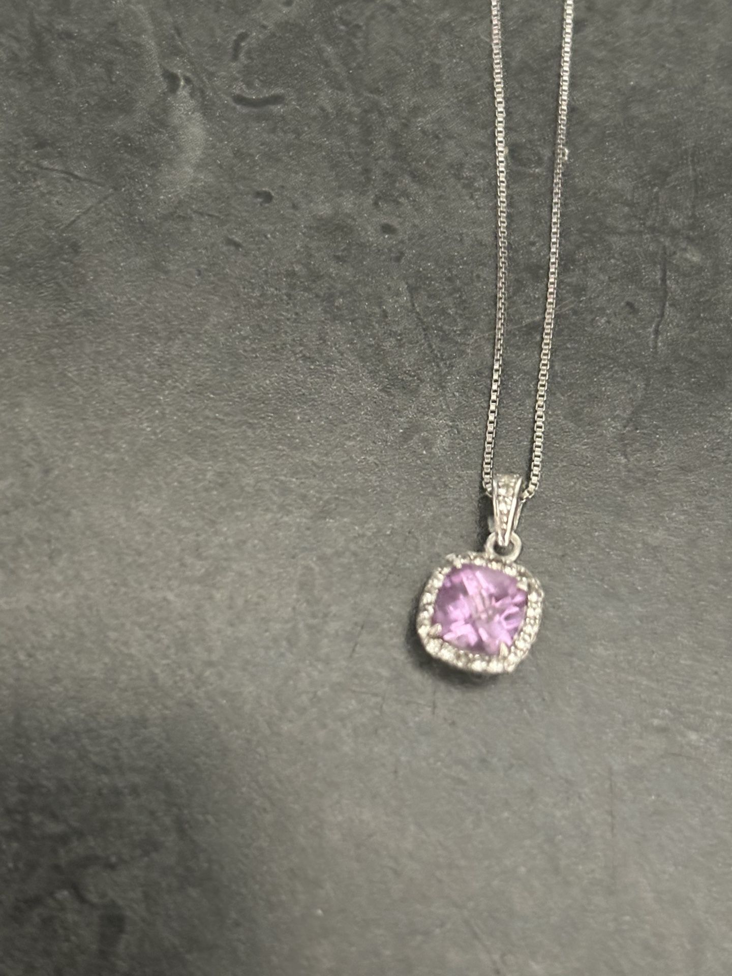  Alexandrite Pendant