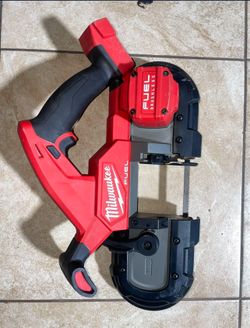 Milwaukee 18V Fuel Compact
