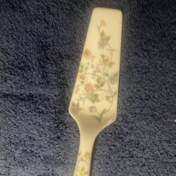 Andrea By Sadak Cake/pie Server Porcelain 