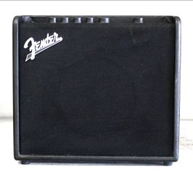 Fender Mustang LT25 Guitar Amp