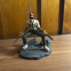 Chainsaw Man Figure 