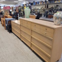 Dresser Set 