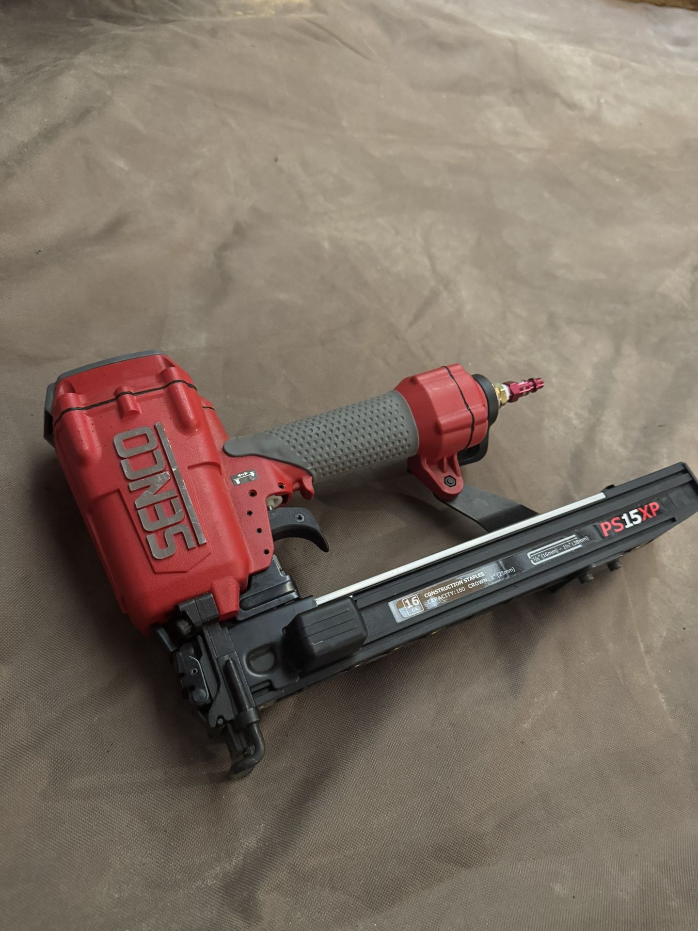 Senco PS15XP Pneumatic Staple Gun