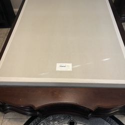 Tempur-Pedic Boxspring Queen Size