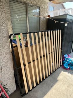 Bed Frame Slat Base with Metal Frame