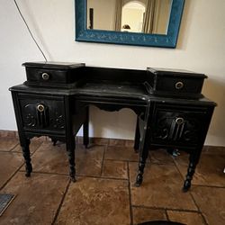 Vintage Black Solid Wood Vanity