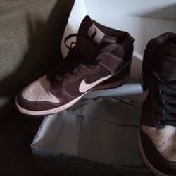 Men's Rare High Dunk Choc Easter Bunny Size 12