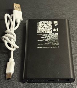 📲⚡️ Portable 5000 mAh Powerbank USB Charger for Phone, Tablet, Watch, EarPods (brand new)