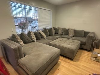 Large Gray Sectional Sofa with Ottoman
