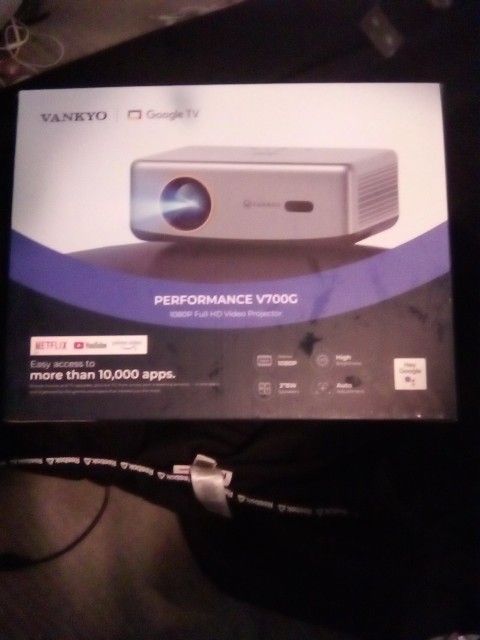 Brand-new Vankyo Performance V700G 