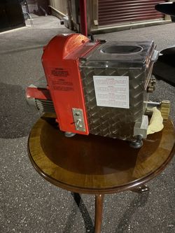 ELECTRIC PASTA NOODLE EXTRUDER MAKER MACHINE 1,5 KGS 3,3lb WITH Xtra PASTA DIEs