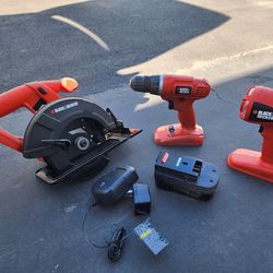 18V Black & Decker Drill Set