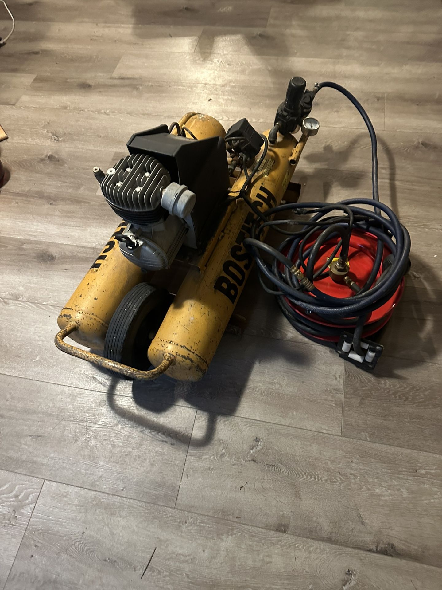 Bostich Barrel Compressor Works Great Has Everything You Need Including Reel And Hose $200 Honda Motor